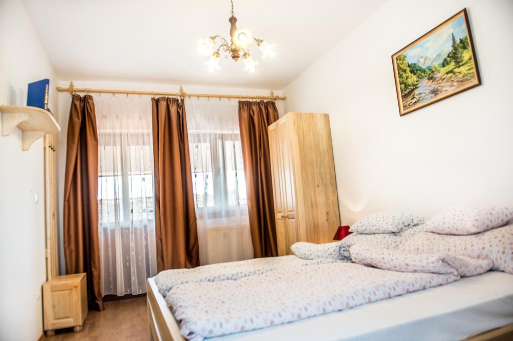 Hotel Lilaakac Vendeghaz Hosszupalyi Zewnętrze zdjęcie